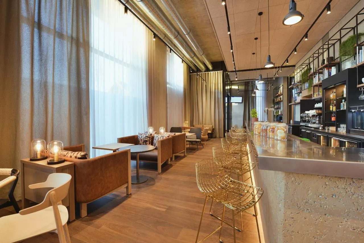 Novotel Annemasse Centre - Porte De Geneve