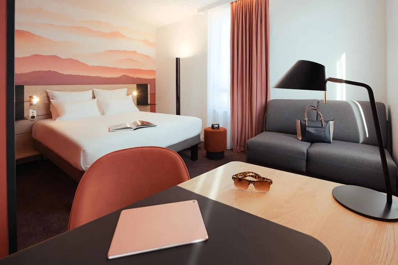 Novotel Annemasse Centre - Porte De Geneve