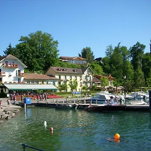 Hotel La Riviera Victoria